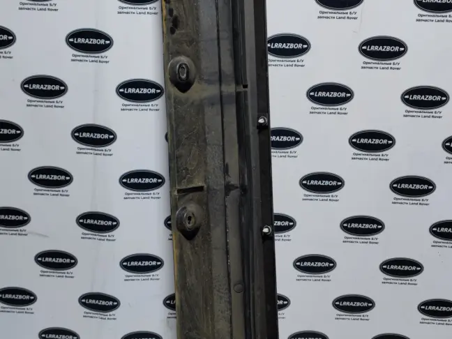 Молдинг порога правый Range Rover 3 L322 02-12