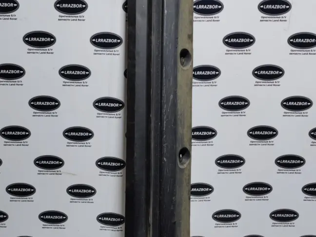 Молдинг порога правый Range Rover 3 L322 02-12
