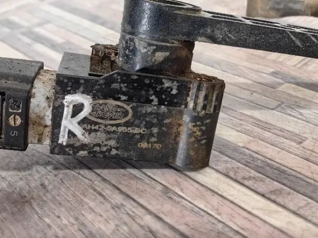 Датчик подвески задний Range Rover 3 L322 рест