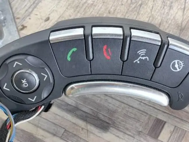 Кнопки адаптивного круиза Range Rover L322