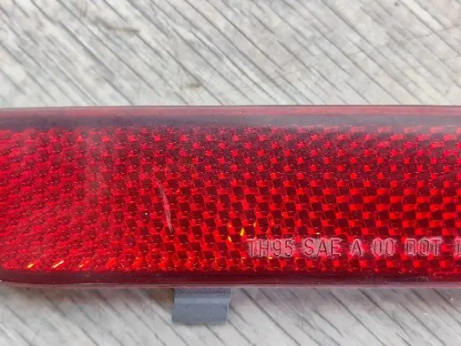 Катафот в бампер левый Range Rover L322 02-12