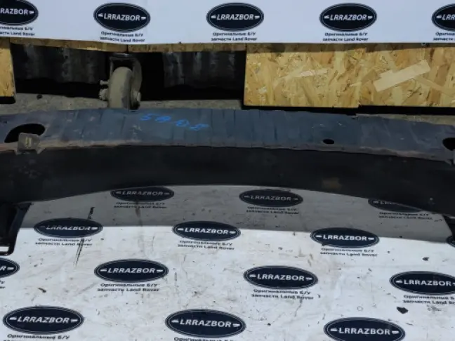 Усилитель переднего бампера Range Rover L322 07-12