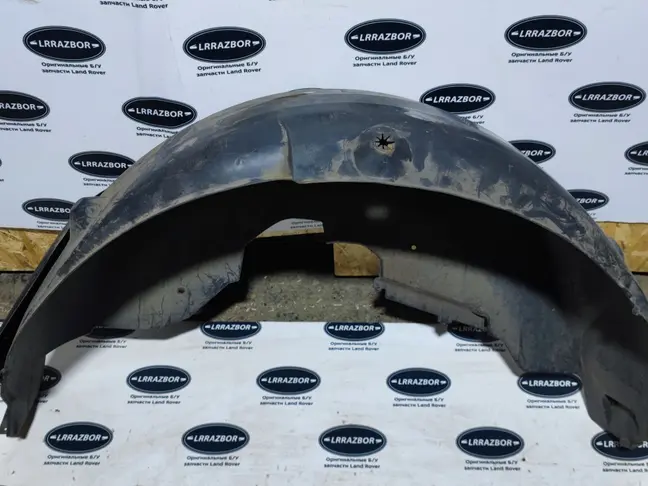 Подкрылок задний левый Range Rover L322 02-12