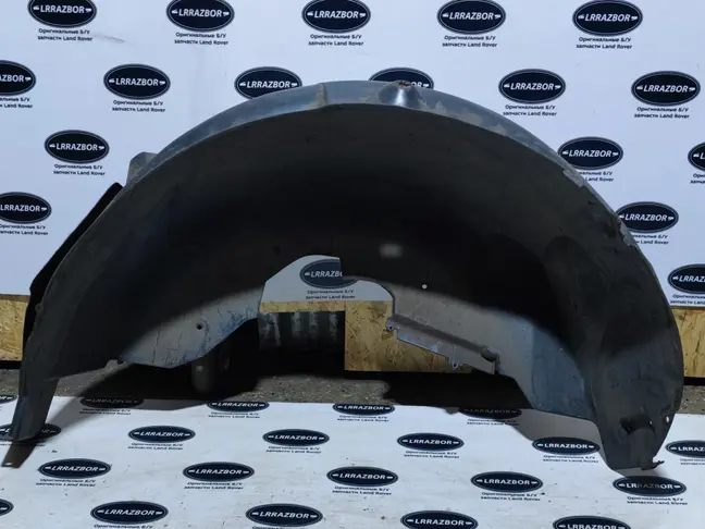 Подкрылок задний левый Range Rover L322 02-12
