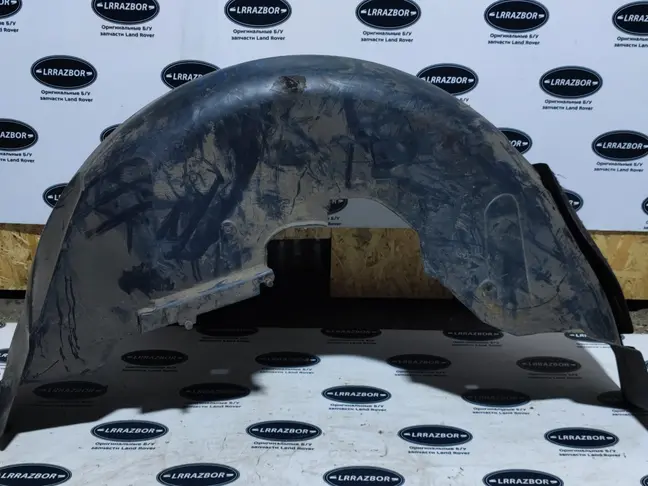 Подкрылок задний левый Range Rover L322 02-12