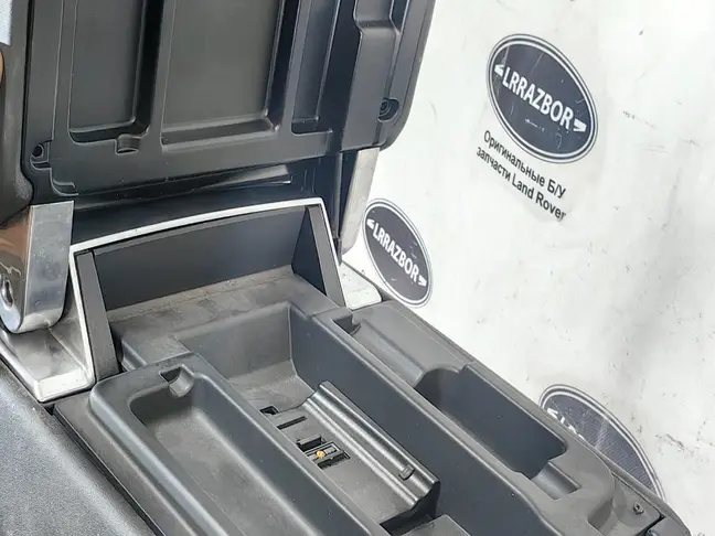 Консоль подлокотник Range Rover 3 L322 2007-2012