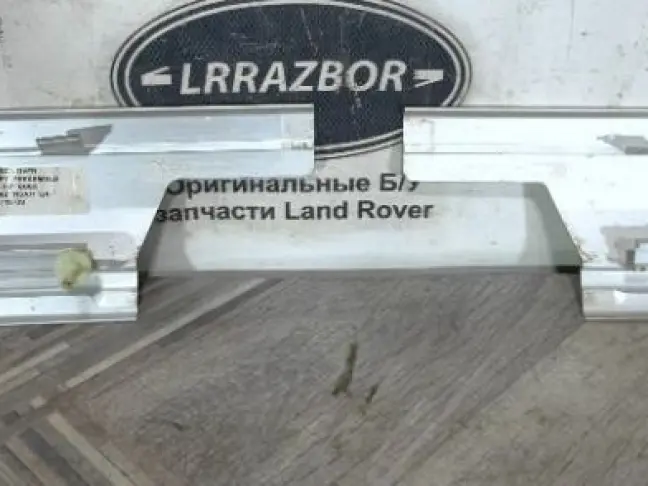 Молдинг порогов Autobiography Range Rover L322