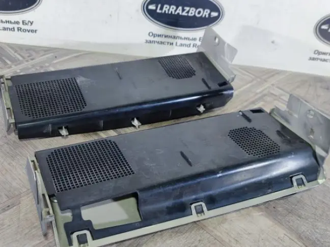 Жабры в крылья комплект Range Rover L322 09-12