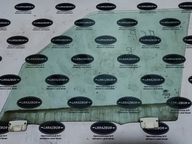 Стекло двери передней правой Range Rover L322