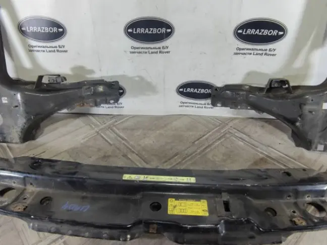 Панель передняя телевизор Range Rover L322 02-12