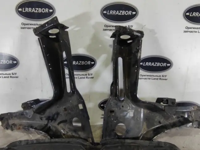 Панель передняя телевизор Range Rover L322 02-12