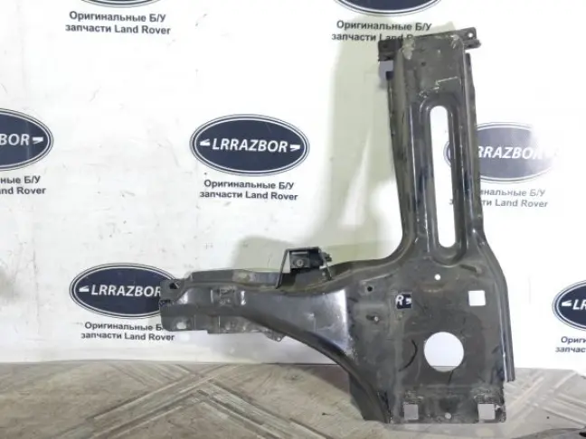 Панель передняя телевизор Range Rover L322 02-12