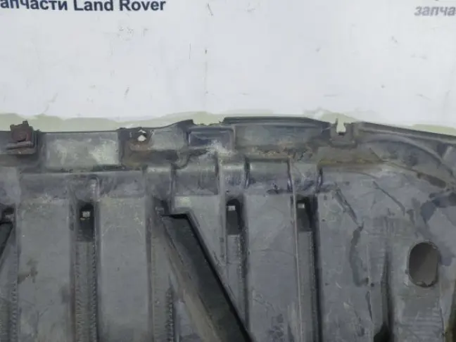 Защита пыльник радиатора Range Rover L322 02-12