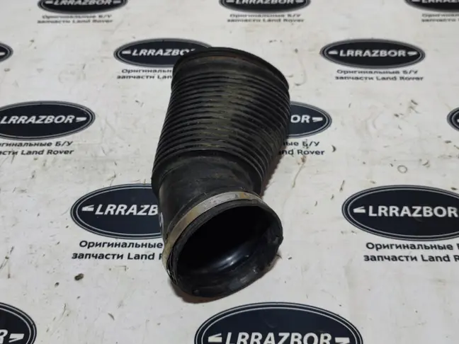 Патрубок воздуховода Range Rover L322 05-12 5.0