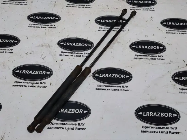 Амортизатор крышки багажника Range Rover 3 L322