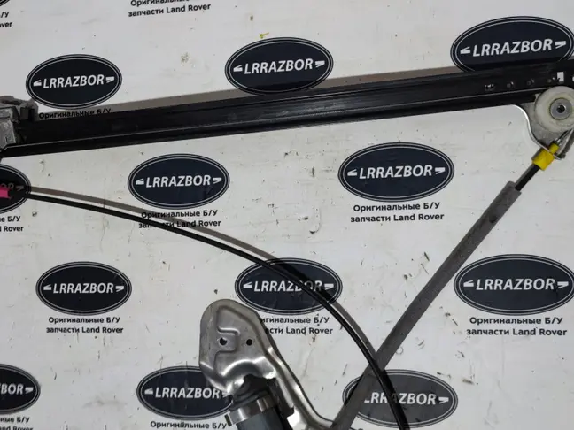 Стеклоподьемник передний правый Range Rover L322