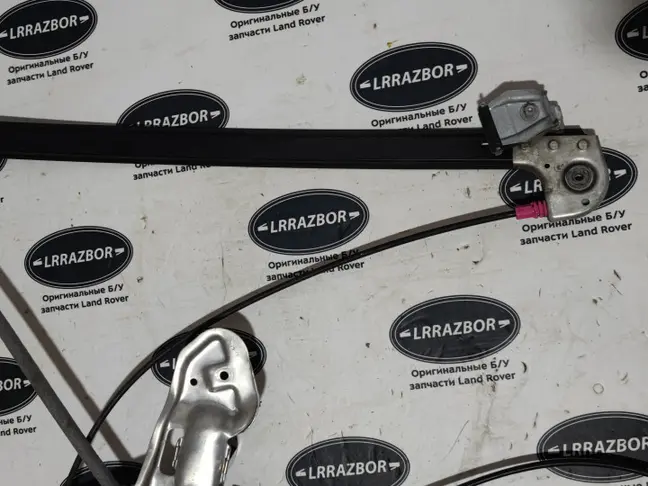 Стеклоподьемник передний правый Range Rover L322