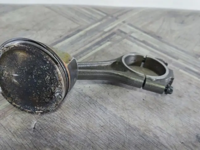 Шатун в сборе Range Rover 5.0 510