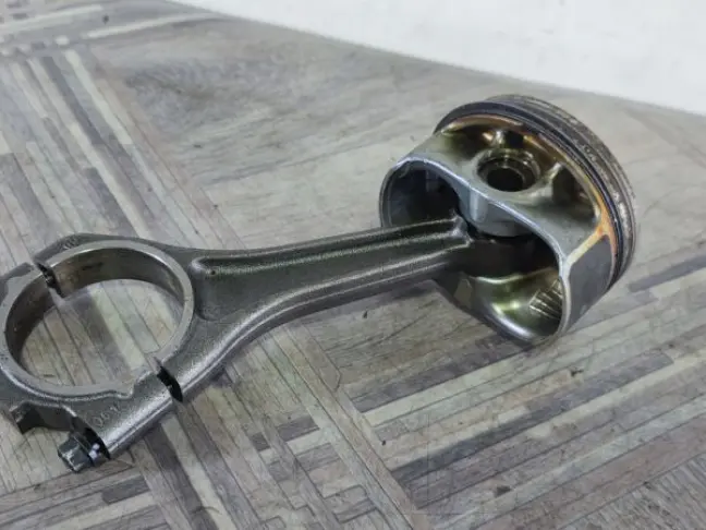 Шатун в сборе Range Rover 5.0 510