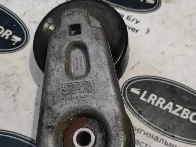 Натяжитель ремня Land Rover Range Rover Sport L320