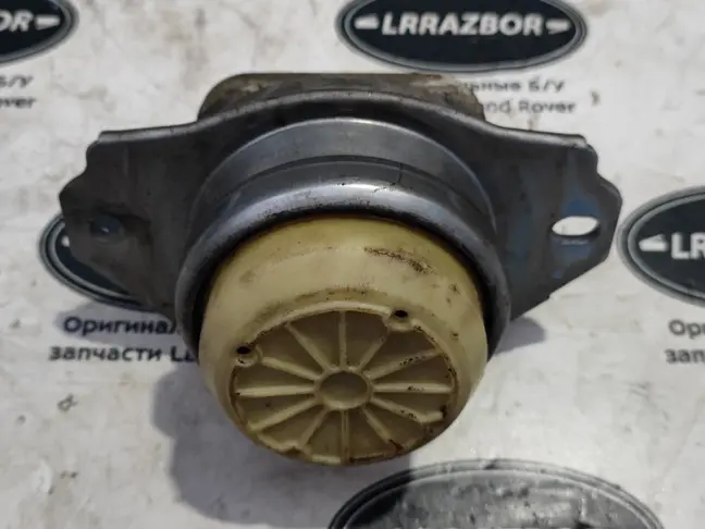 Подушка двигателя правая Land Rover Sport L320