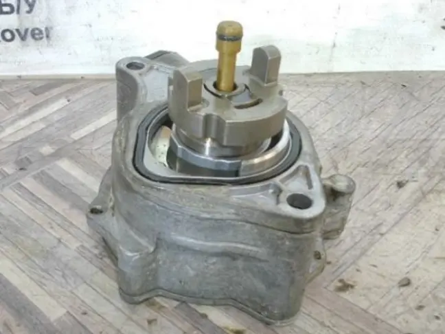 Насос вакуумный Land Rover Range Rover 5.0 510