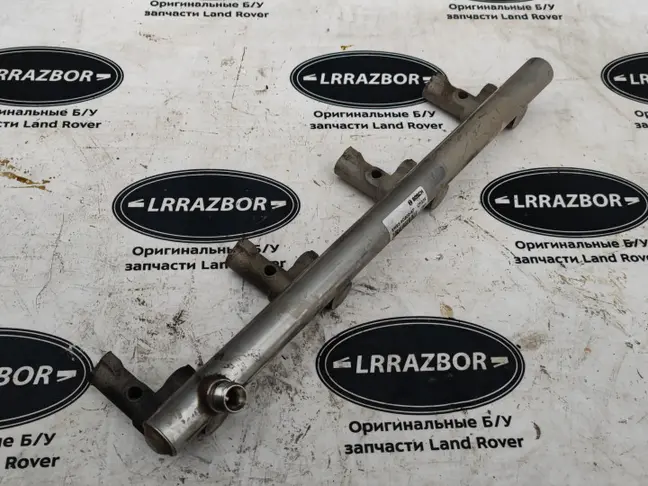 Топливная рейка левая Land Rover  Sport L320