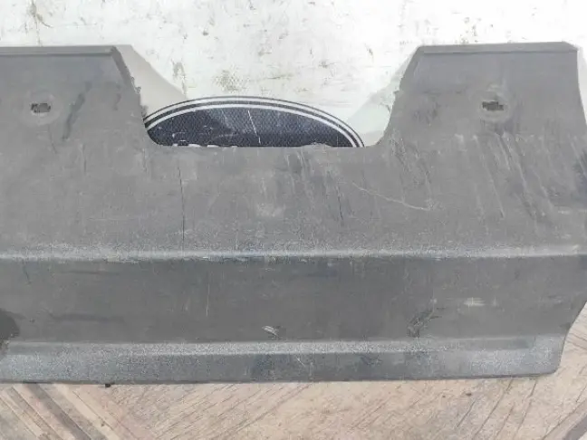 Заглушка бампера для Land Rover Sport L320 09-13