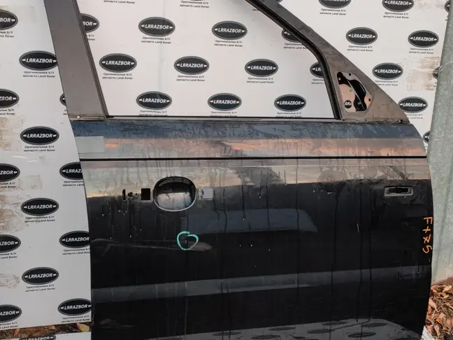 Дверь передняя правая Range Rover Sport L320 05-12