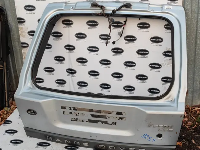 Крышка багажника Range Rover Sport L320