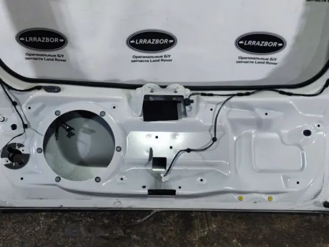 Крышка багажника Range Rover Sport L320
