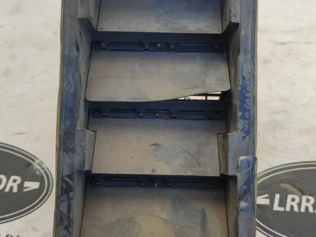 Дефлектор воздушный Land Rover Sport L320 05-13