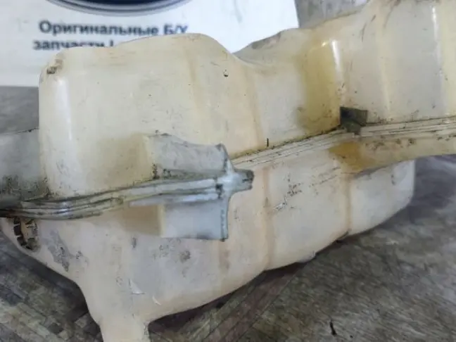 Бачок расширительный Range Rover Sport L320