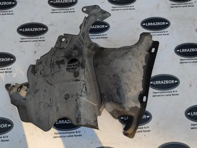Пыльник правый Range Rover Sport L320 09-13 5.0