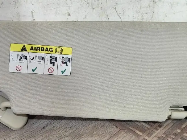 Козырек солнцезащитный Land Rover Sport L320 09-12