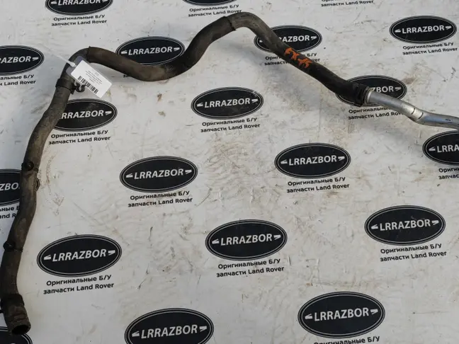 Патрубок охлаждения Range Rover Sport L320 5.0