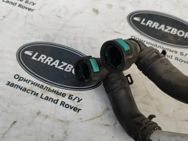 Патрубок отопителя Land Rover Sport L320 09-13
