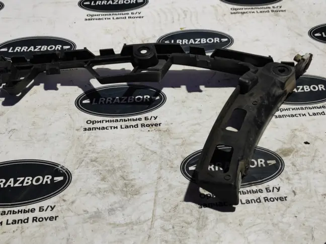 Кронштейн заднего бампера левый Sport L320