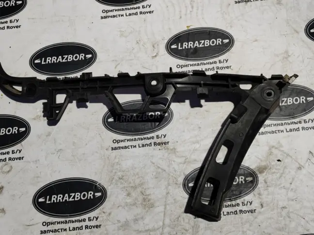Кронштейн заднего бампера левый Sport L320