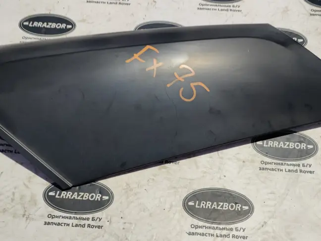 Молдинг стойки правой Range Rover Sport L320