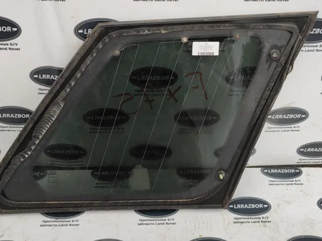 Стекло кузовное глухое левое Land Rover Sport L320