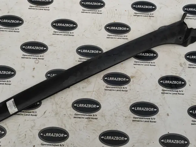 Молдинг лобового стекла правый Land Rover L320