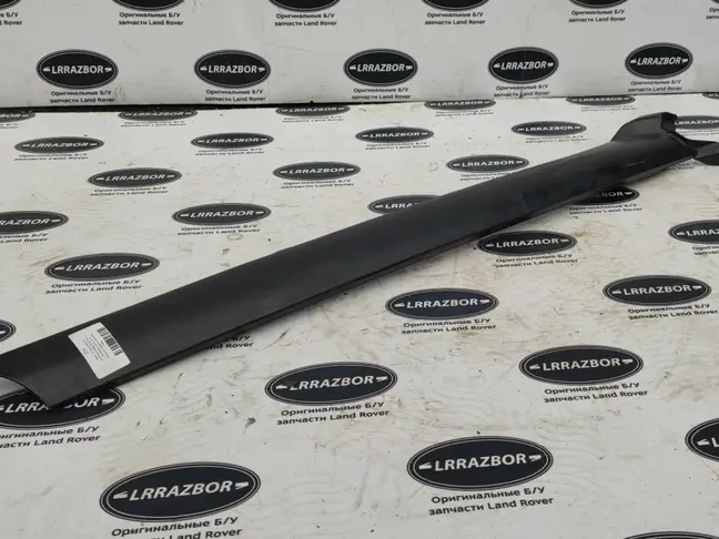 Молдинг лобового стекла левый Land Rover L320