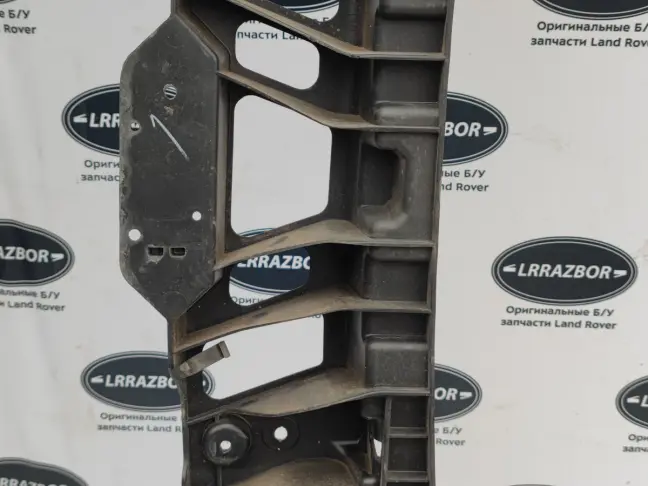 Кронштейн заднего бампера Land Rover Sport L320