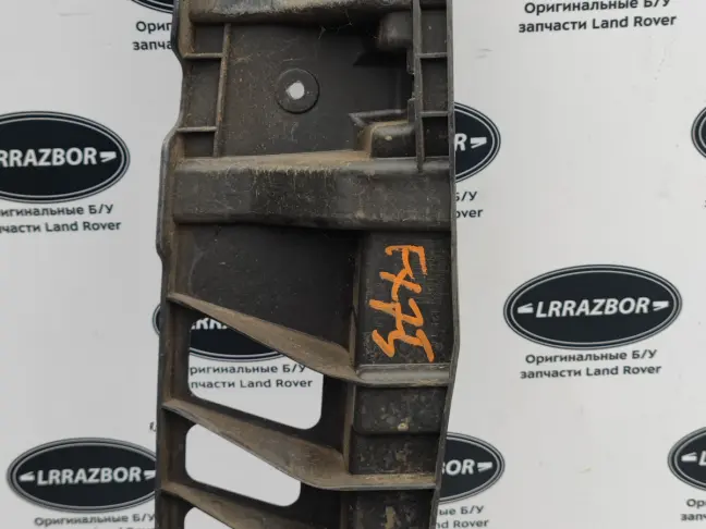 Кронштейн заднего бампера Land Rover Sport L320