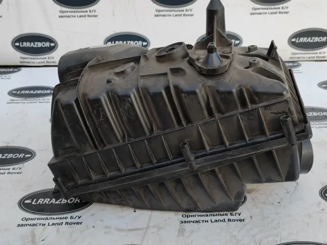 Корпус воздушного фильтра правый Range Rover L320