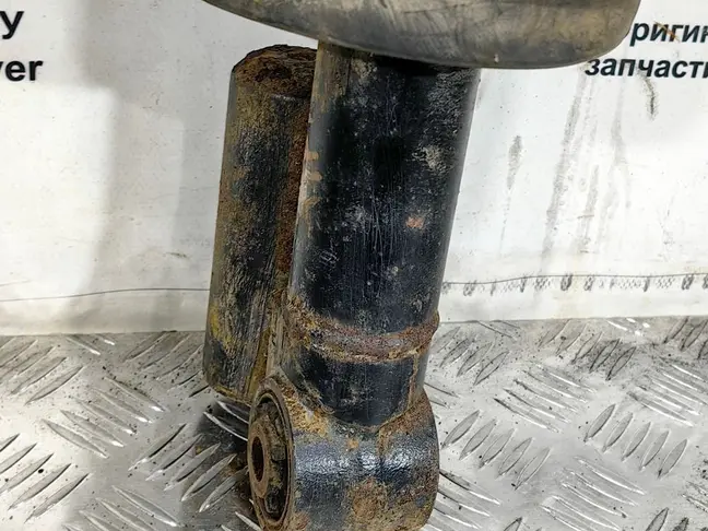 Амортизатор задний правый Range Rover Sport L320