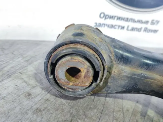 Рычаг передний нижний правый Land Rover Sport L320