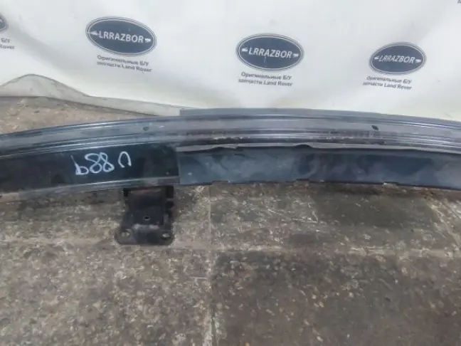 Усилитель переднего бампера Range Rover Sport L320