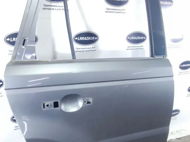 Дверь задняя правая Range Rover Sport L320 05-12